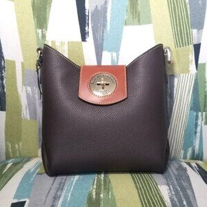 👜🎯Dooney & Bourke Pebble Turnlock Sac 22 Leather Shoulder Bag In Brown Tmorro